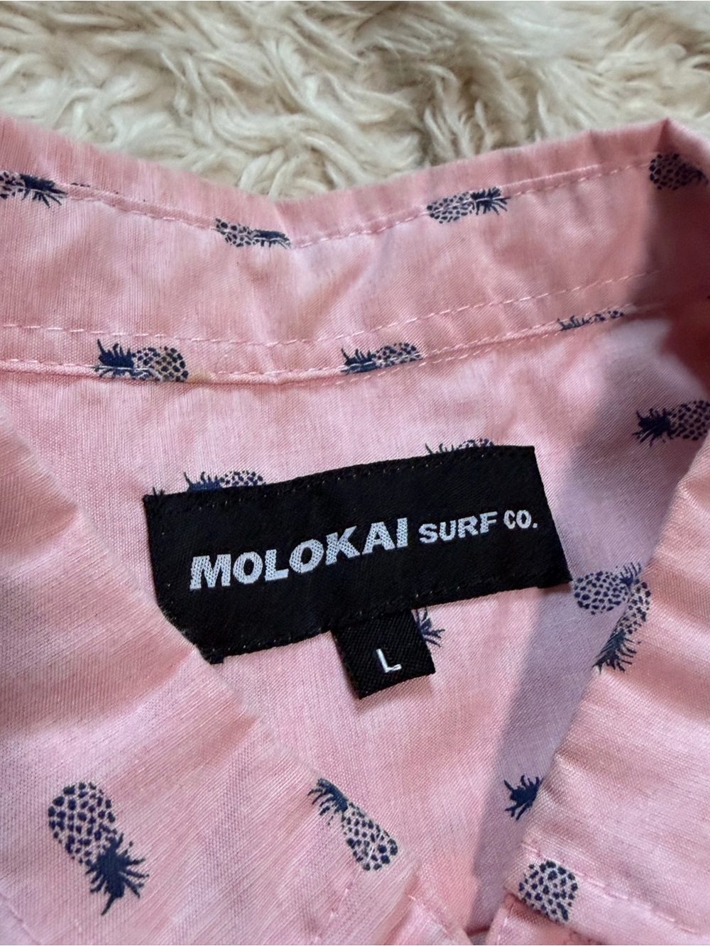 Molokai Surf Co Light Pink Pineapple Print Shirt - Size Large - Picture 4 of 4